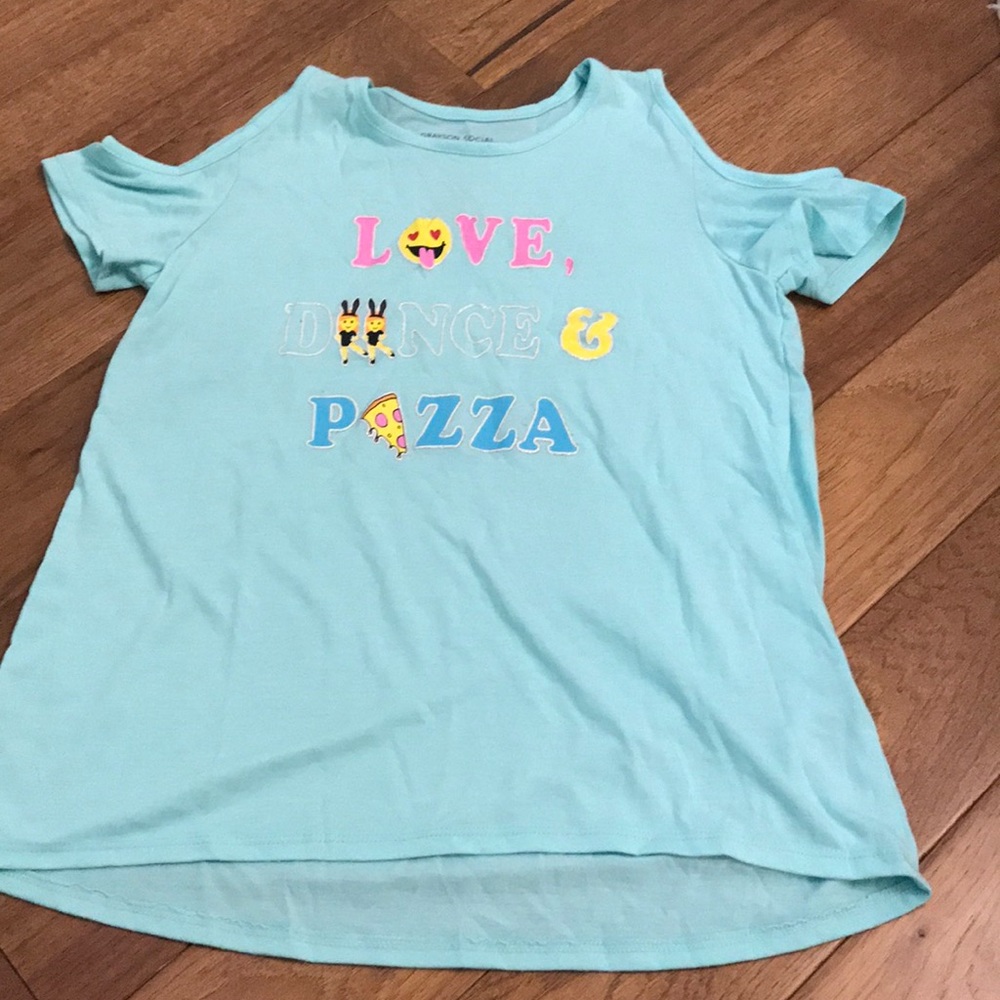 Teal tee-shirt!